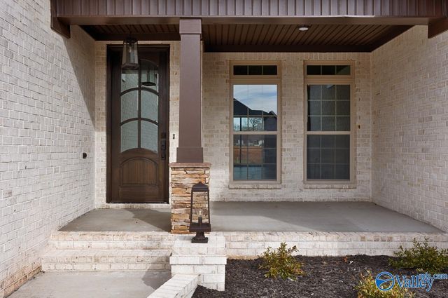 20897 Lakewood Drive, Athens, AL 35611