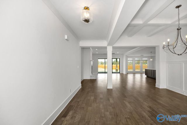 20897 Lakewood Drive, Athens, AL 35611