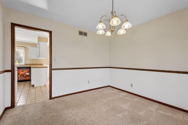 9481 Sullivan Lane, Crown Point, IN 46307