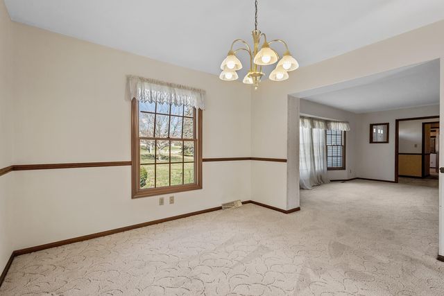 9481 Sullivan Lane, Crown Point, IN 46307