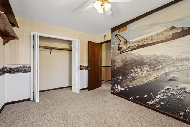 9481 Sullivan Lane, Crown Point, IN 46307