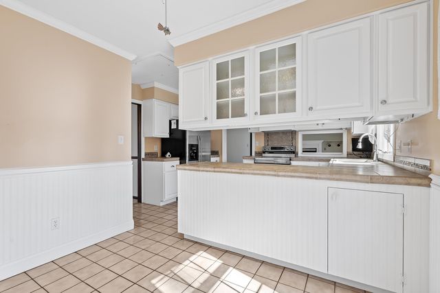 9481 Sullivan Lane, Crown Point, IN 46307