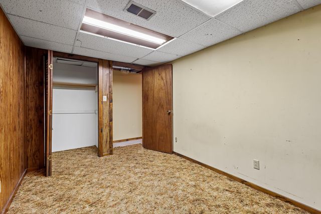 9481 Sullivan Lane, Crown Point, IN 46307