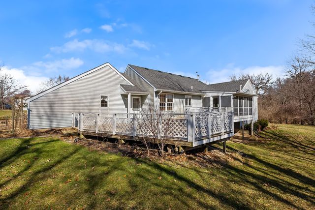 9481 Sullivan Lane, Crown Point, IN 46307