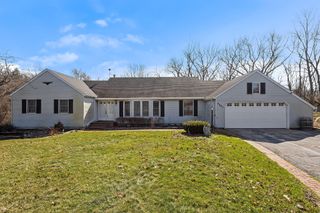 9481 Sullivan Lane, Crown Point, IN 46307