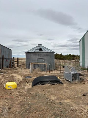 9707 Lane 22.5, Sugar City, CO 81076