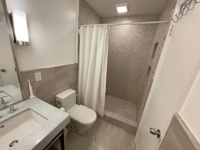 2520 Van Buren Street 16, Hollywood, FL 33020