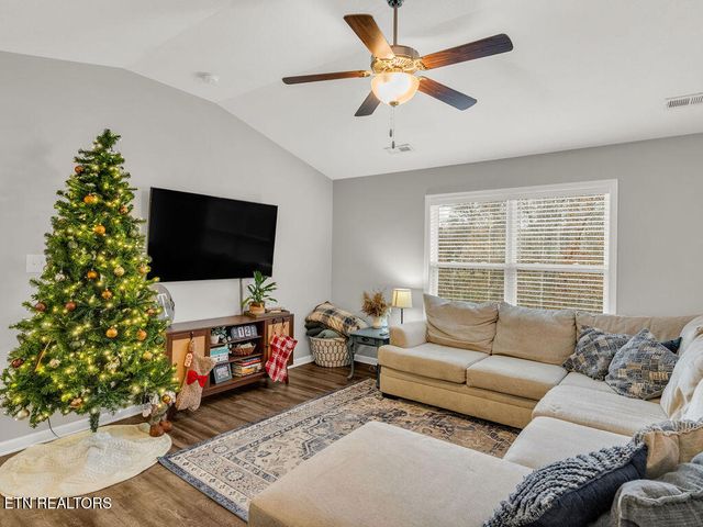 309 Contentment Lane, Knoxville, TN 37920