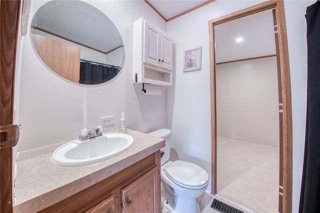 200 Cottage Lane, Forward Twp, PA 16033