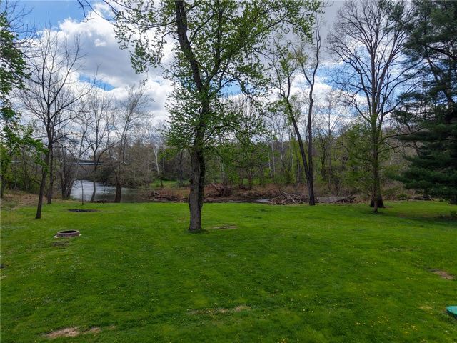 200 Cottage Lane, Forward Twp, PA 16033
