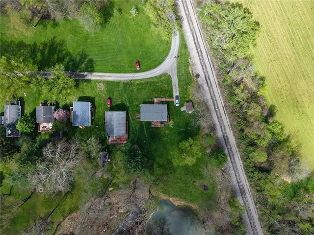 200 Cottage Lane, Forward Twp, PA 16033