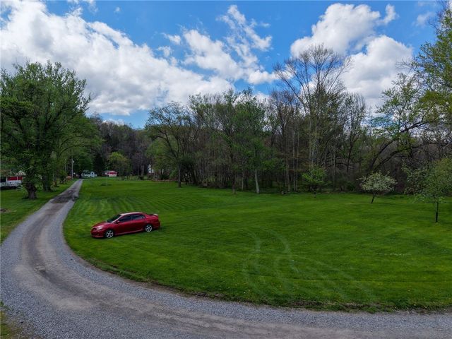 200 Cottage Lane, Forward Twp, PA 16033