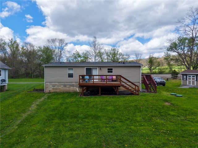 200 Cottage Lane, Forward Twp, PA 16033