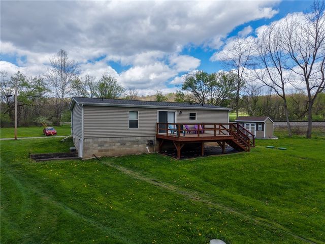 200 Cottage Lane, Forward Twp, PA 16033