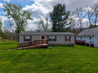 200 Cottage Lane, Forward Twp, PA 16033