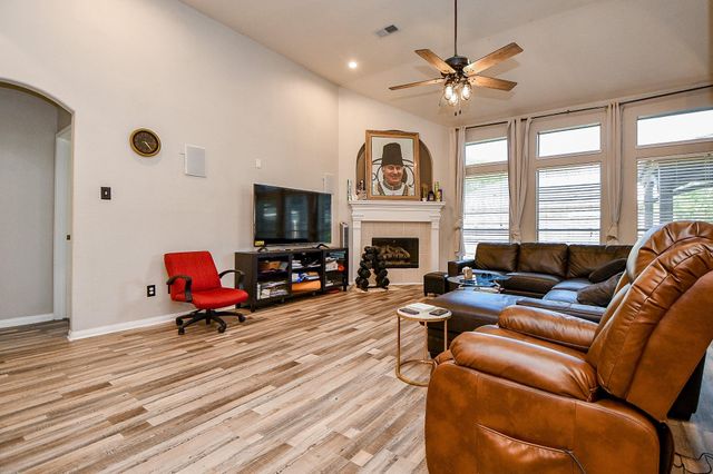 1143 Oxford Mills Lane, Sugar Land, TX 77479