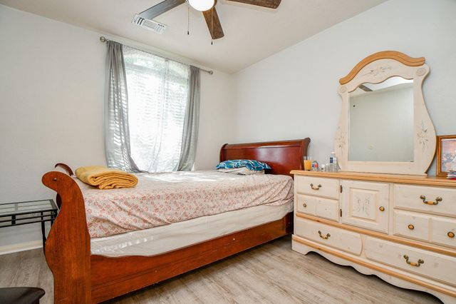 1143 Oxford Mills Lane, Sugar Land, TX 77479