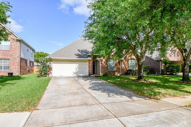 1143 Oxford Mills Lane, Sugar Land, TX 77479