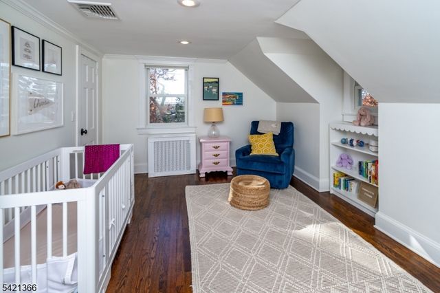 6 Cape Ct, Millburn Twp., NJ 07041