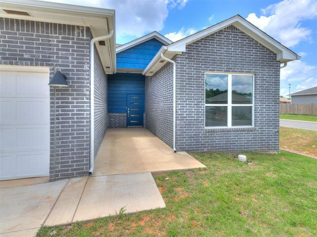 517 Remington Avenue, Jones, OK 73049