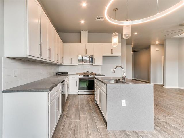 517 Remington Avenue, Jones, OK 73049