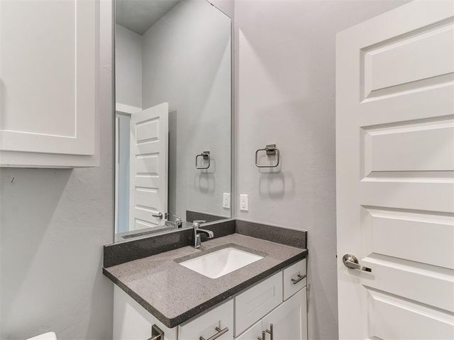 517 Remington Avenue, Jones, OK 73049