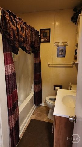 2348 Toussaint Avenue, Savannah, GA 31404