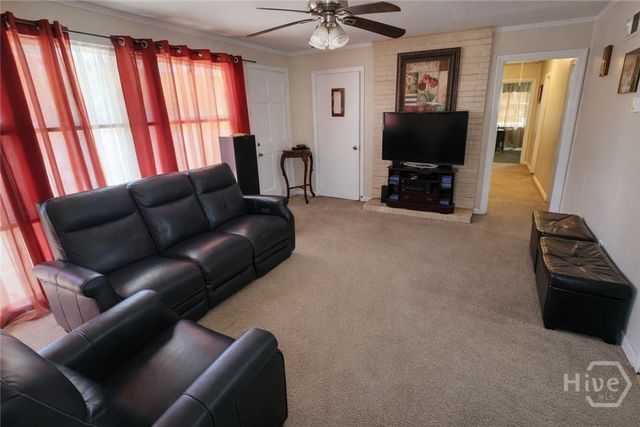 2348 Toussaint Avenue, Savannah, GA 31404