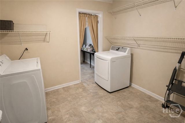 2348 Toussaint Avenue, Savannah, GA 31404