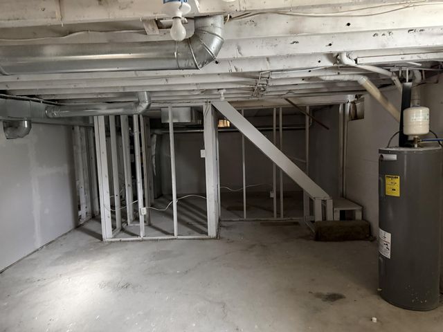 208 N Lakeshore Drive, Owenton, KY 40359