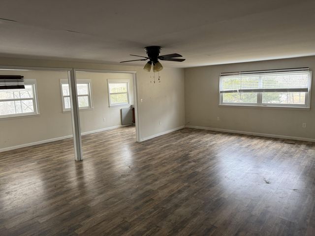 208 N Lakeshore Drive, Owenton, KY 40359