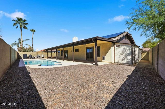 461 E MERRILL Avenue, Gilbert, AZ 85234