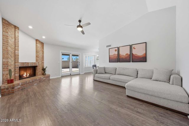 461 E MERRILL Avenue, Gilbert, AZ 85234