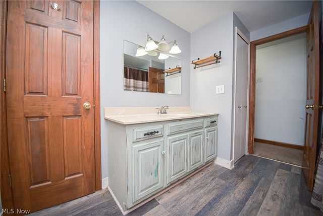 816 Bennett Drive, Elyria, OH 44035