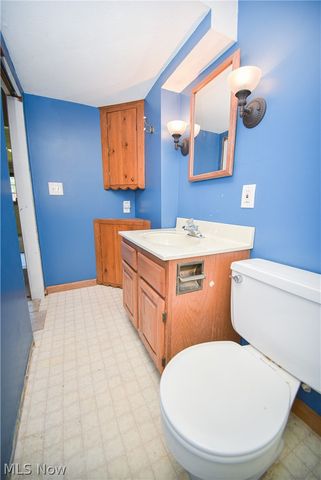 816 Bennett Drive, Elyria, OH 44035