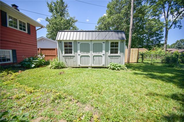 816 Bennett Drive, Elyria, OH 44035