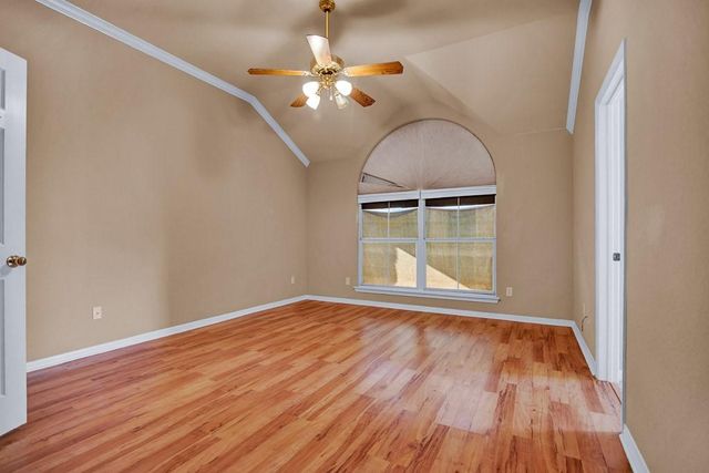 1901 Dapplegrey LN, Austin, TX 78727