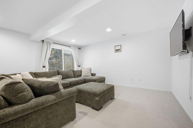 9796 Cupola Lane, Eden Prairie, MN 55347