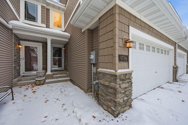 9796 Cupola Lane, Eden Prairie, MN 55347