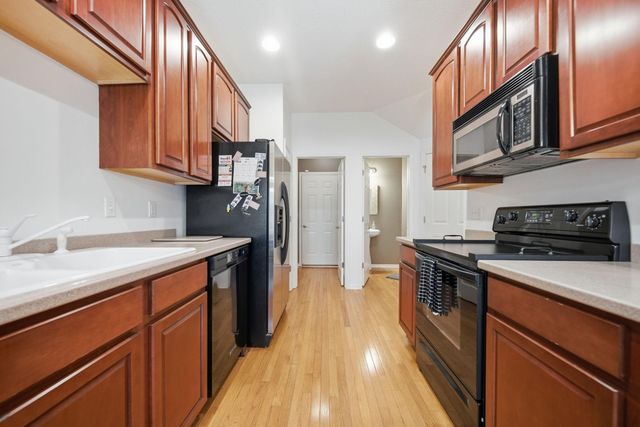 9796 Cupola Lane, Eden Prairie, MN 55347