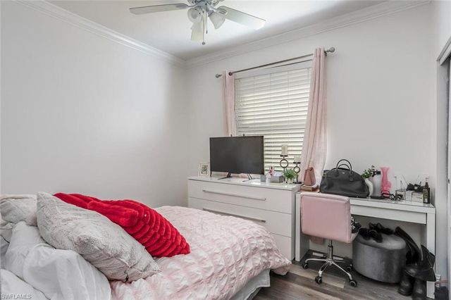 2391 Butterfly Palm DR, Naples, FL 34119