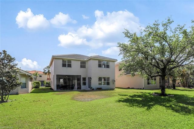 2391 Butterfly Palm DR, Naples, FL 34119