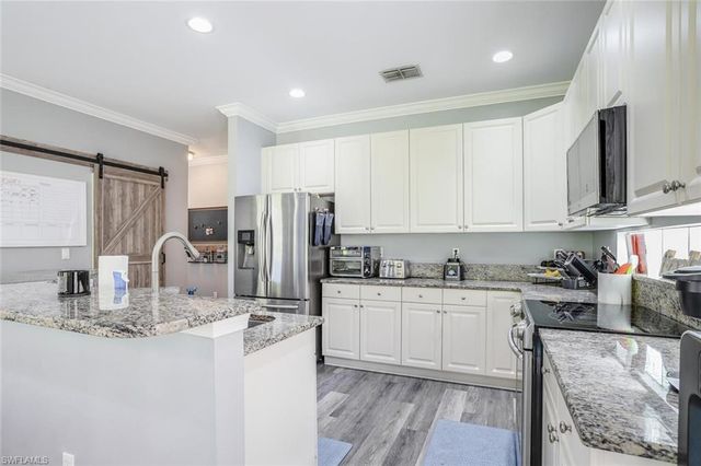 2391 Butterfly Palm DR, Naples, FL 34119