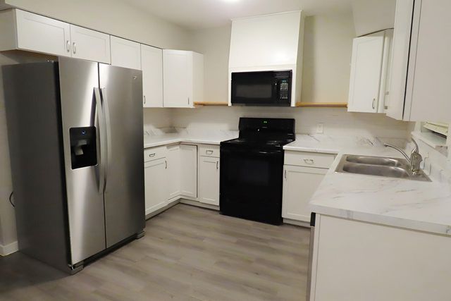 233 S Lulwood Avenue, Springfield, MO 65802