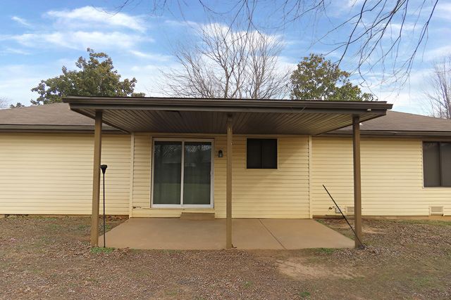 233 S Lulwood Avenue, Springfield, MO 65802