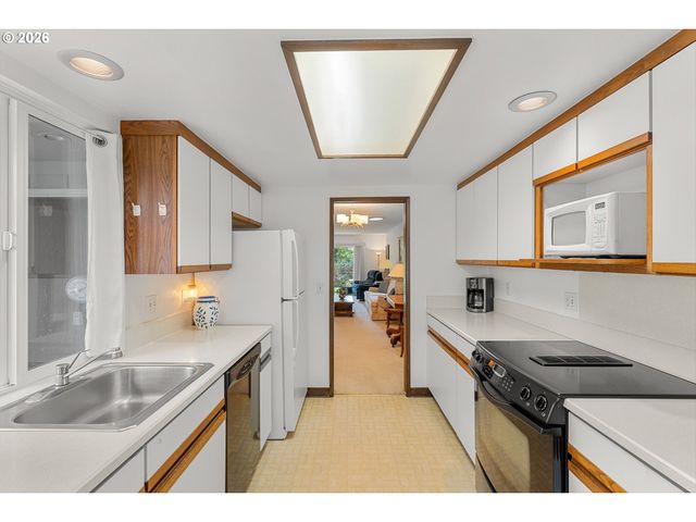 9420 Sw BRENTWOOD Pl, Tigard, OR 97224