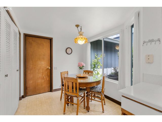 9420 Sw BRENTWOOD Pl, Tigard, OR 97224
