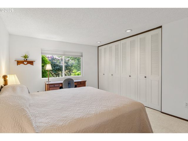 9420 Sw BRENTWOOD Pl, Tigard, OR 97224