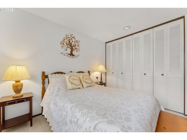 9420 Sw BRENTWOOD Pl, Tigard, OR 97224