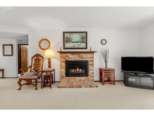 9420 Sw BRENTWOOD Pl, Tigard, OR 97224